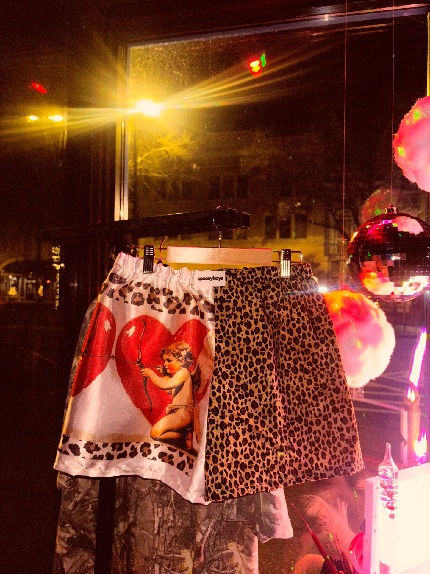 Cupids chokehold boxers